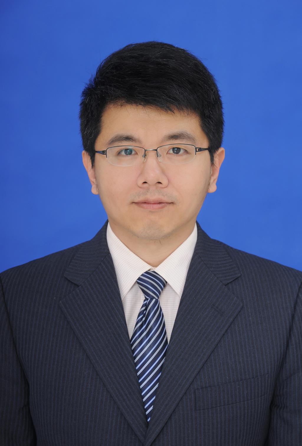 高一鹏